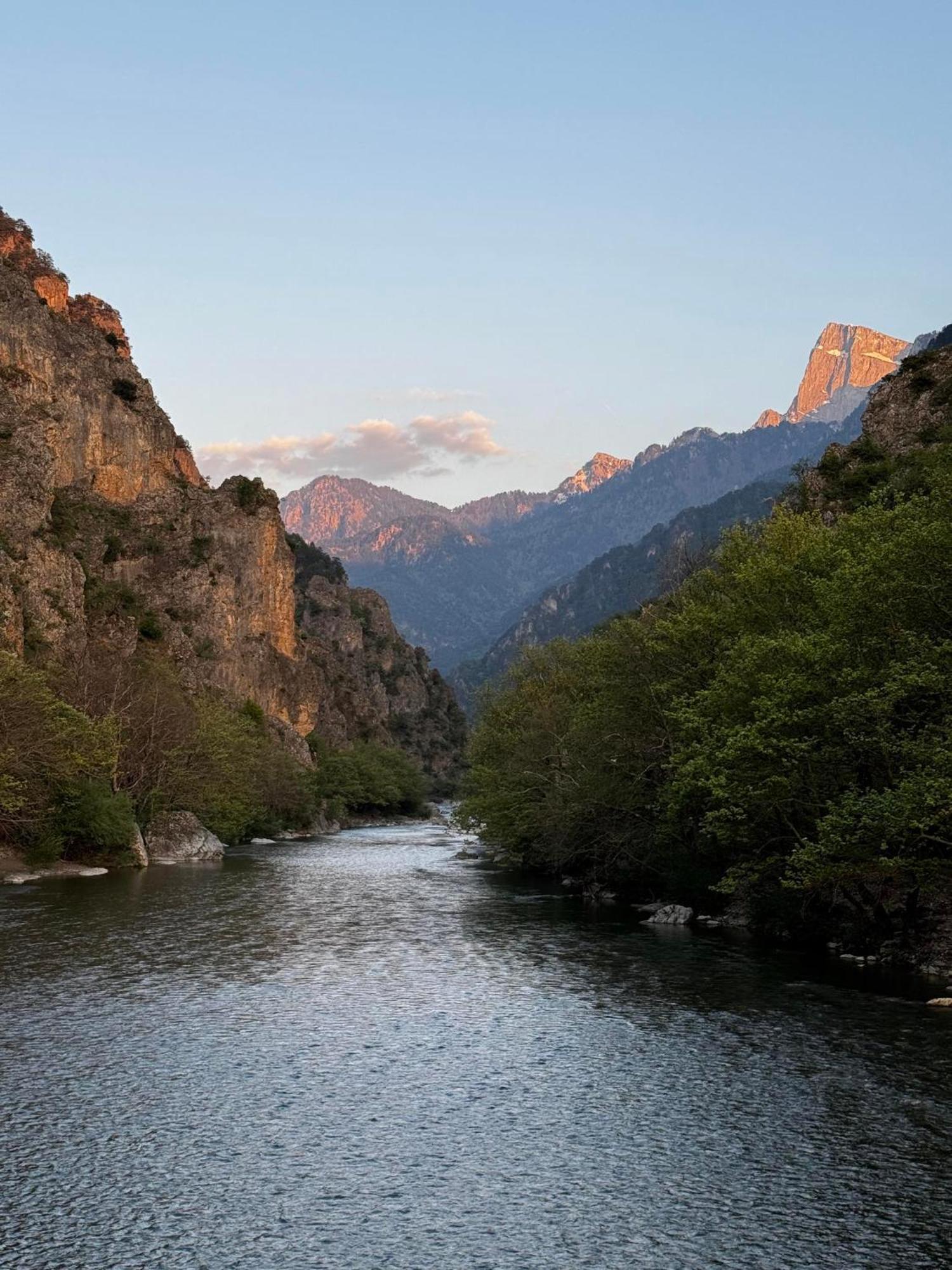 Mountain Serenity كونيتسا المظهر الخارجي الصورة